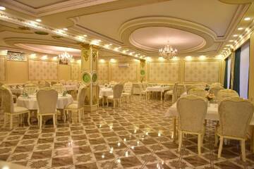 Фотографии Отель Firuze Hotel Restaurant г. Шеки (Азербайджан) №1 Фото Отель Firuze Hotel Restaurant г. Шеки 1