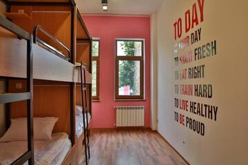 Фото номера Общий женский номер Хостелы Central Hostel г. Шеки 19