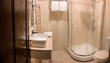 Фото номера Стандартный двухместный номер с 1 кроватью Отель Ruma Qala Hotel г. Шеки 25