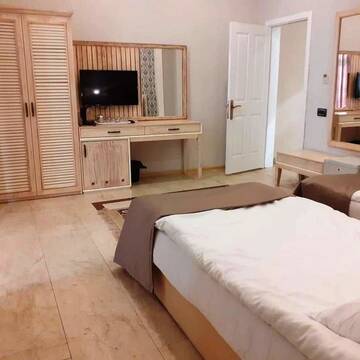 Фото номера Семейный двухместный номер с 1 кроватью Отель Ruma Qala Hotel г. Шеки 5